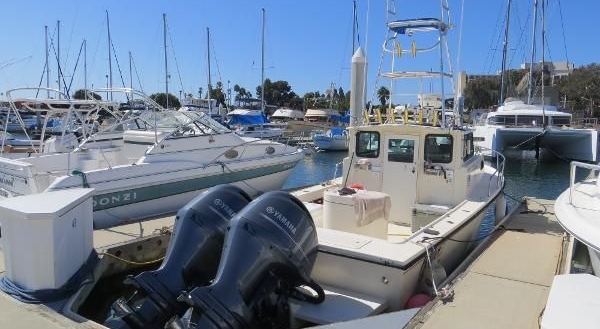 25 Parker 2520 Deep Vee Sport Cabin 2001 Ballast Point Yachts